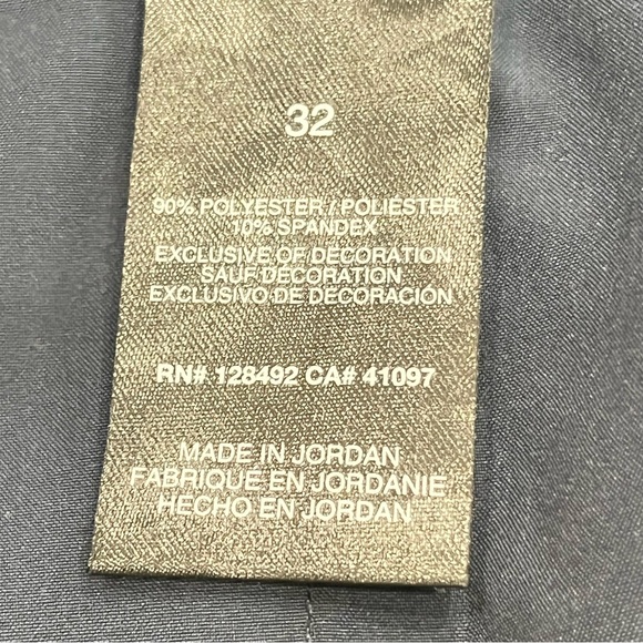 Greg Norman Men's Stretch Navy Blue Size 34 Golf Shorts Performance Inseam 10” - Picture 3 of 9